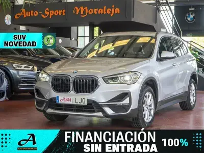 Usado BMW X1 Sport Line 150 CV (110 kW) 2020 Gris / plata SUV