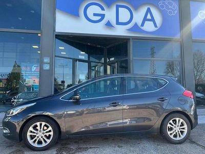 Usado Kia Ceed GT 90 CV (66 kW) 2013 Negro Berlina