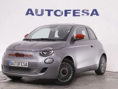 Usado Fiat 500e Red 69 kW (95 CV) 2021 Gris titanio Utilitario