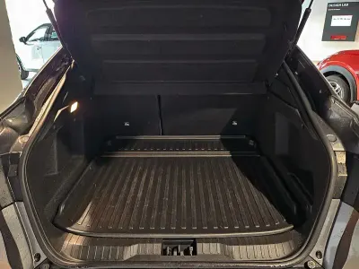 Usado Renault Arkana Engineered 145 CV (106 kW) 2023 Gris SUV