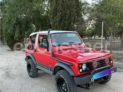 Usado Suzuki Samurai 63 CV (46 kW) 2000 Rojo SUV