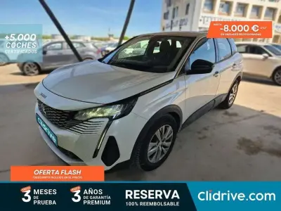 Usado Peugeot 3008 Active 131 CV (96 kW) 2022 Blanco SUV