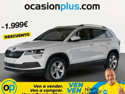 Usado Skoda Karoq Ambition 150 CV (110 kW) 2020 Blanco SUV