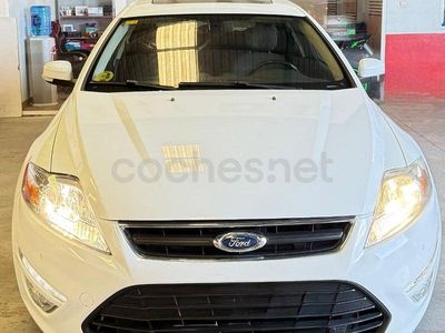 Blanco Usado 2013 Ford Mondeo Limited Berlina | 5499 € (Precio justo)