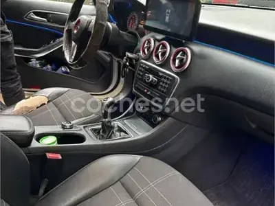 Usado Mercedes A180 Style 109 CV (80 kW) 2015 Blanco Berlina