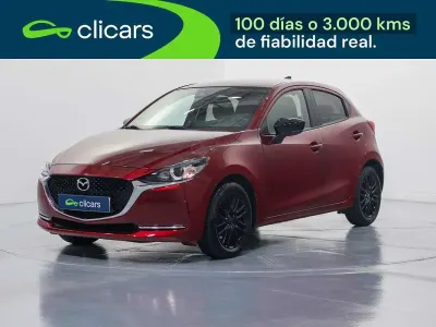 Usado Mazda 2 Homura-Line 90 CV (66 kW) 2022 Rojo Utilitario