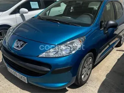 Usado Peugeot 207 Envy 95 HP (69 kW) 2008 Azul Sedan