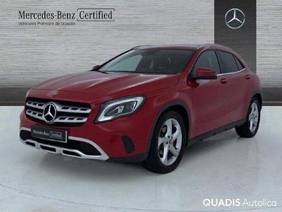 Usado Mercedes GLA200 Urban 136 HP (100 kW) 2018 Vermelho SUV