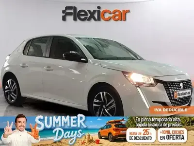 Usado Peugeot 208 Active 100 CV (73 kW) 2023 Blanco Utilitario