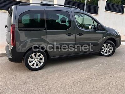 Gris / plata Usado 2016 Peugeot Partner Tepee Active Monovolumen | 11.000 € (Precio justo)