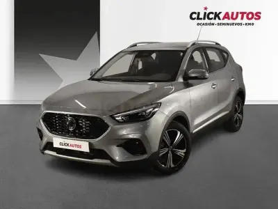 Usado MG ZS Comfort 106 CV (77 kW) 2025 Gris / plata SUV