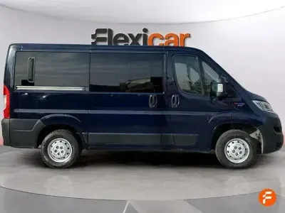 Usado Fiat Ducato 150 CV (110 kW) 2018 Azul Van