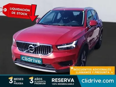 Begagnad Volvo XC40 Inscription 179 HK (131 kW) 2020 Röd SUV