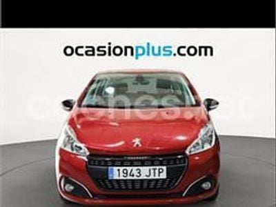 Rojo Usado 2016 Peugeot 208 Allure Utilitario | 5999 € (Buen precio)