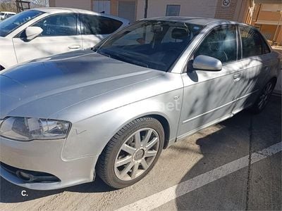 Usado Audi A4 140 CV (102 kW) 2007 Gris / plata Berlina