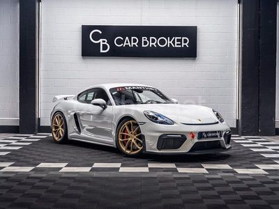 Porsche 718 Cayman GT4