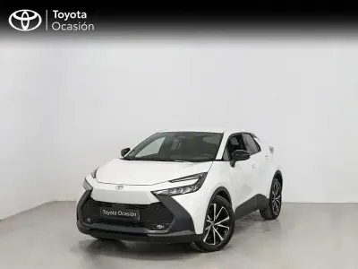 Usado Toyota C-HR Advance 140 HP (102 kW) 2024 Branco SUV