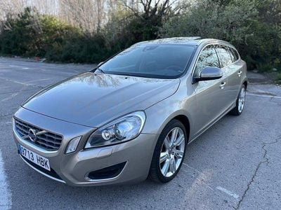 Usado Volvo V60 Summum 163 CV (119 kW) 2011 Beige Familiar