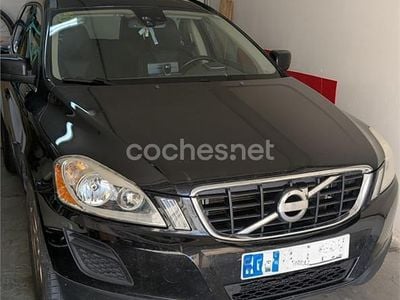 Usado Volvo XC60 Momentum 136 CV (100 kW) 2011 Negro SUV