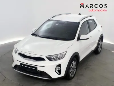 Usado Kia Stonic 100 CV (73 kW) 2025 SUV
