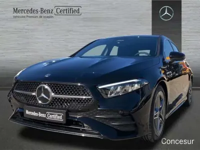 Usado Mercedes A180 109 CV (80 kW) 2024 Negro Utilitario