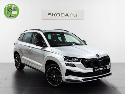 Usado Skoda Karoq SportLine 150 CV (110 kW) 2024 Plateado SUV
