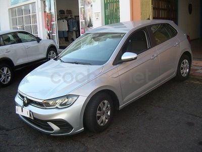 Usado VW Polo 95 CV (69 kW) 2022 Gris / plata Utilitario