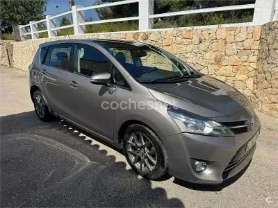 Käytetty Toyota Verso