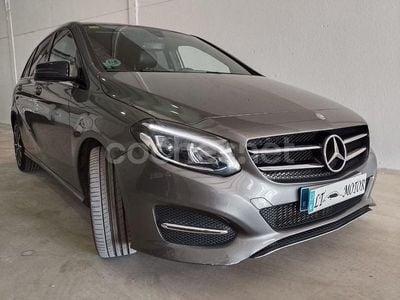 Mercedes B200