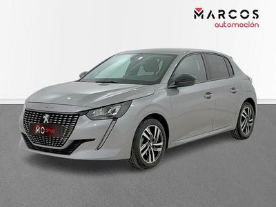 Gris / plata Usado 2023 Peugeot 208 Allure Utilitario | 13.500 € (Precio justo)