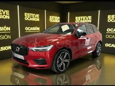 Usado Volvo XC60 R-Design 340 CV (250 kW) 2020 Rojo SUV