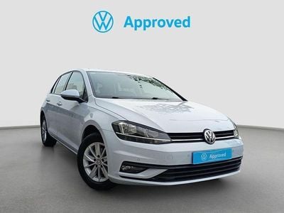 Usado VW Golf VII 110 CV (80 kW) 2018 Gris