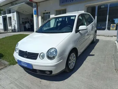 Usado VW Polo Trendline 75 CV (55 kW) 2004 Blanco Utilitario