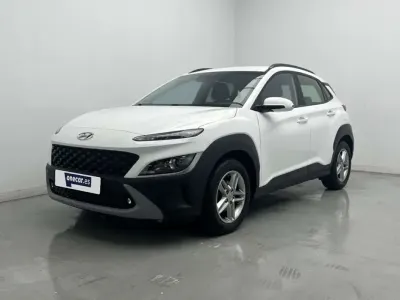 Usado Hyundai Kona 120 CV (88 kW) 2023 Blanco SUV