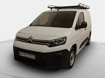 Usado Citroën Berlingo 103 CV (75 kW) 2023 Blanco Monovolumen