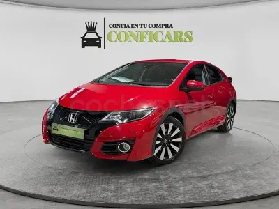 Usado Honda Civic Elegance 120 CV (88 kW) 2016 Rojo Berlina