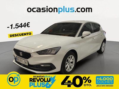 Usado Seat Leon Style 115 CV (84 kW) 2021 Blanco