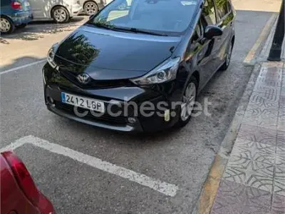 Käytetty Toyota Prius+ Executive 136 HP (100 kW) 2019 Musta Tila-auto