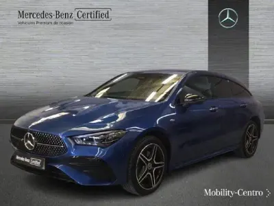 Usado Mercedes CLA250e 218 CV (160 kW) 2025 Azul espectra Coupe