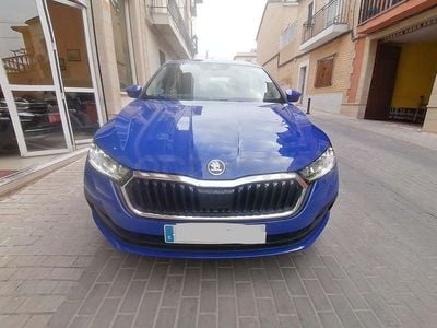Usado Skoda Octavia Style 150 CV (110 kW) 2022 Azul Berlina