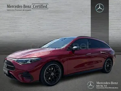Nuevo Mercedes CLA180 136 CV (100 kW) 2026 Rojo Familiar