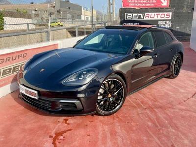 Porsche Panamera 4