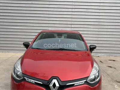 Usado Renault Clio IV LIMITED 90 CV (66 kW) 2016 Rojo Berlina