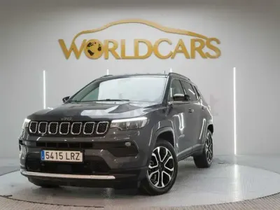 Usado Jeep Compass Limited 150 CV (110 kW) 2021 Negro SUV