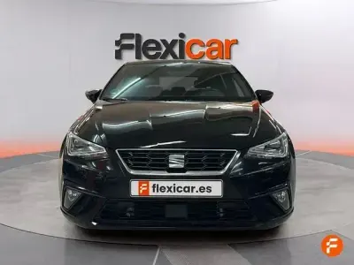 Usado Seat Ibiza FR 110 CV (80 kW) 2021 Negro Utilitario