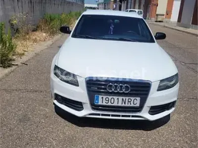 Usado Audi A4 143 CV (105 kW) 2010 Blanco Familiar