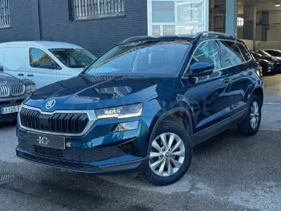 Usado Skoda Karoq Ambition 115 CV (84 kW) 2022 Verde SUV