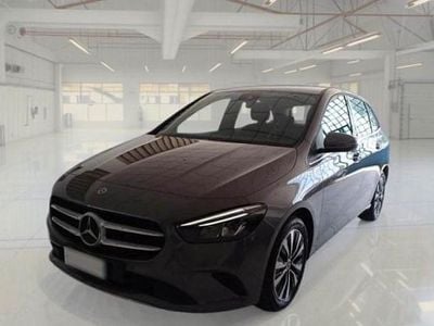 Usado 2022 Mercedes B250 Monovolumen | 21.850 €