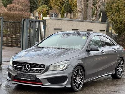 Usado Mercedes CLA250 AMG line 211 CV (155 kW) 2015 Gris / plata Berlina