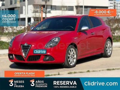Usado Alfa Romeo Giulietta Distinctive 140 CV (102 kW) 2011 Rojo Utilitario